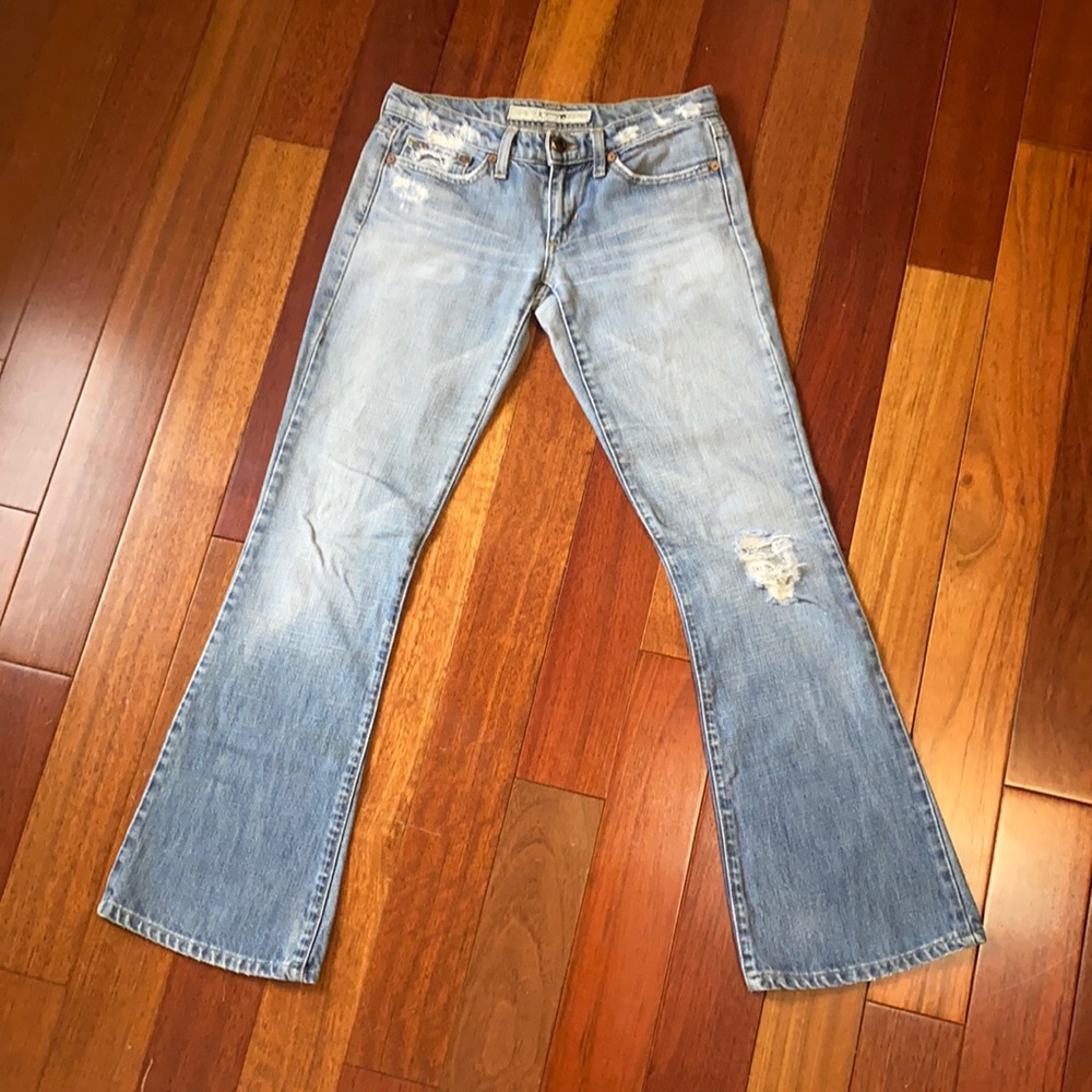 Joe’s Jeans Ripped Light Blue Jeans 26